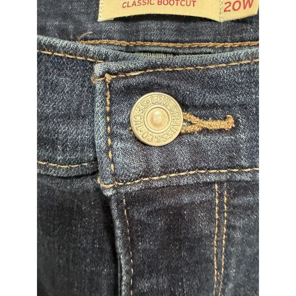 Levis Classic Bootcut Jeans Womens 20W Dark Wash Blue Denim Mid Rise Stretch
